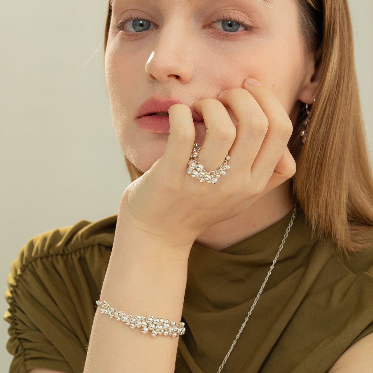 Vivienne Ring